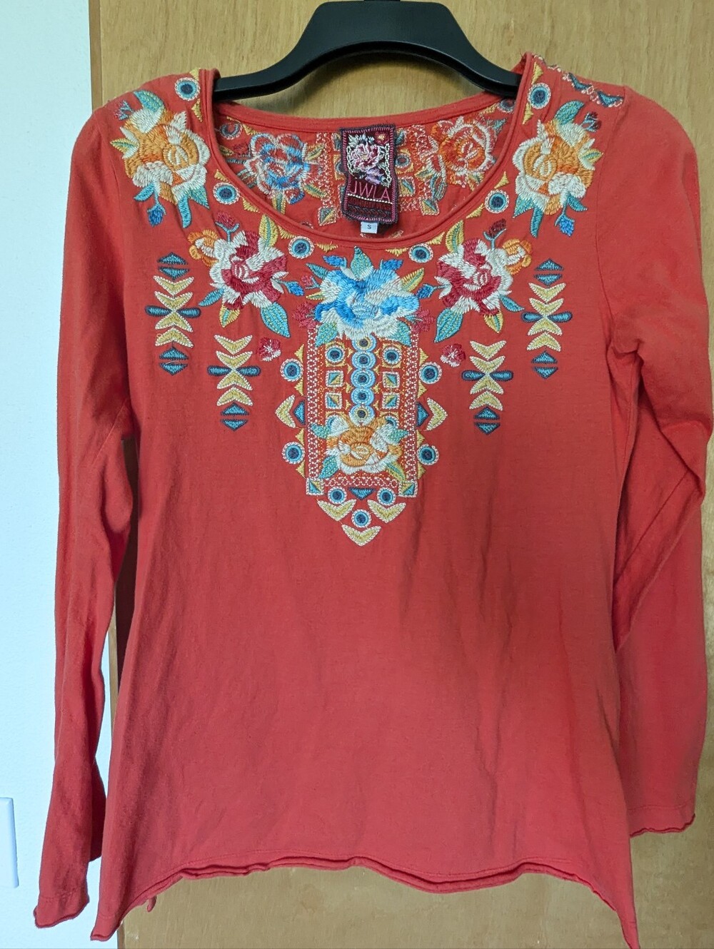 Johnny Was Coral Embroidered Long-Sleeve Tee